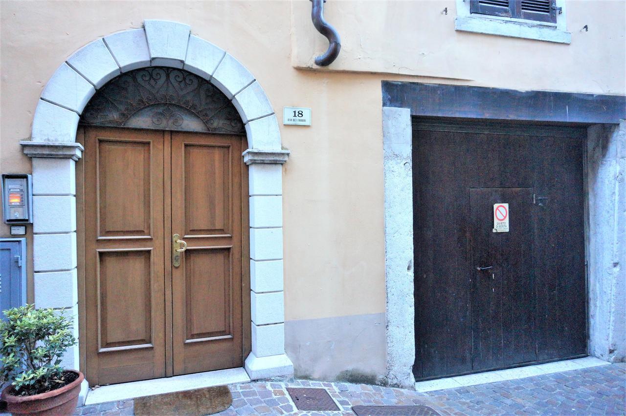 Appartement Apartament Fabrizia à Riva del Garda Extérieur photo